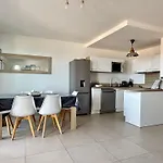Apartman Sejour D Exception A Marie Vue Et Piscine *